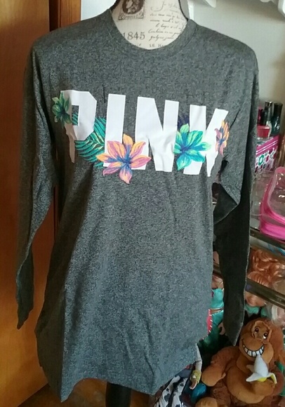 SOLD, SOLD!!! Sleeve Campus Tee XS - Picture 2 of 4